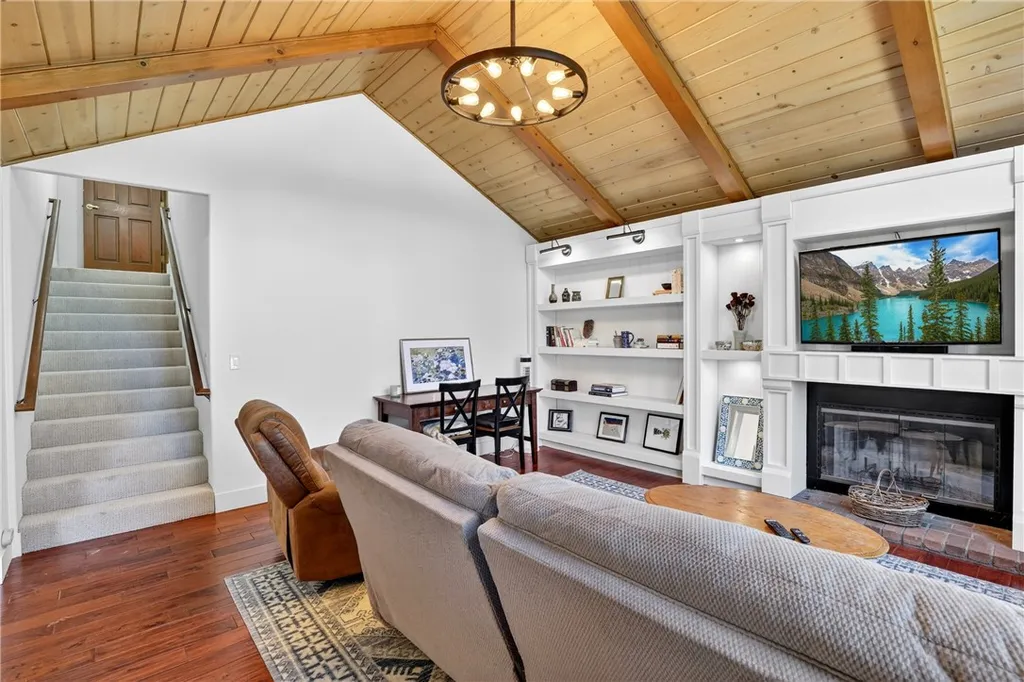 Additional image 8 of 172 N Fairway Dr, Lake Arrowhead, CA 92352
