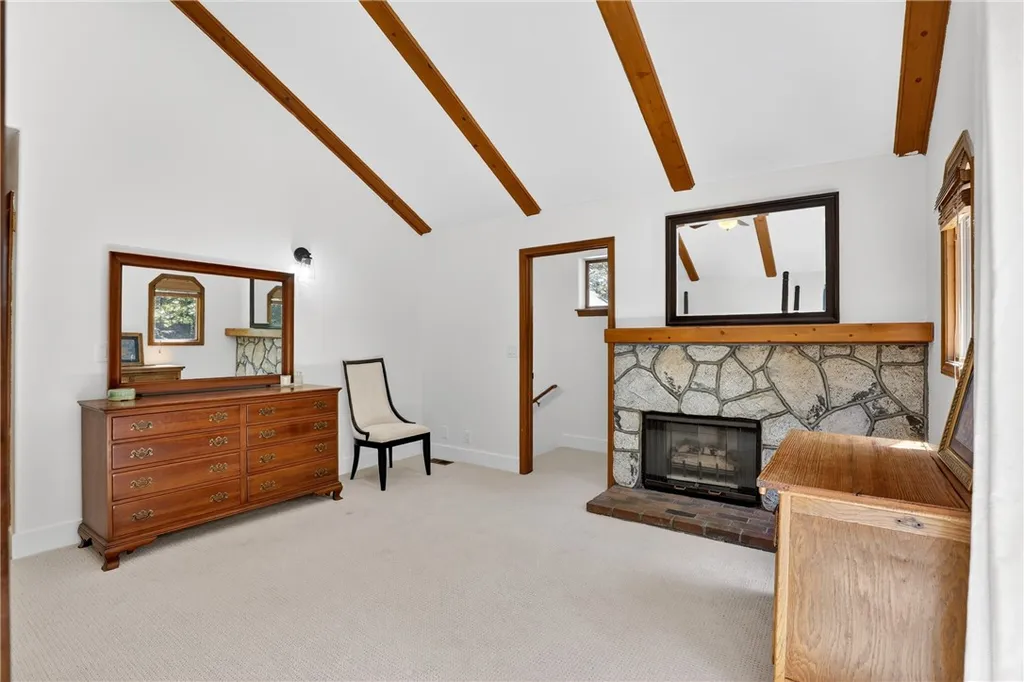 Additional image 19 of 172 N Fairway Dr, Lake Arrowhead, CA 92352