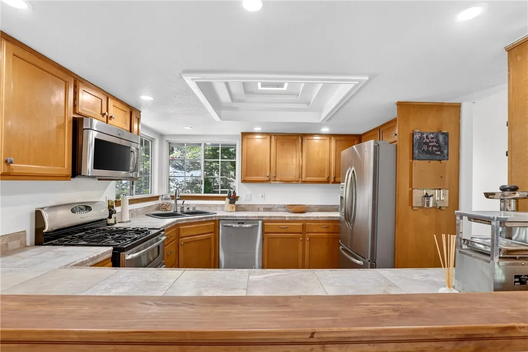 Additional image 53 of 172 N Fairway Dr, Lake Arrowhead, CA 92352