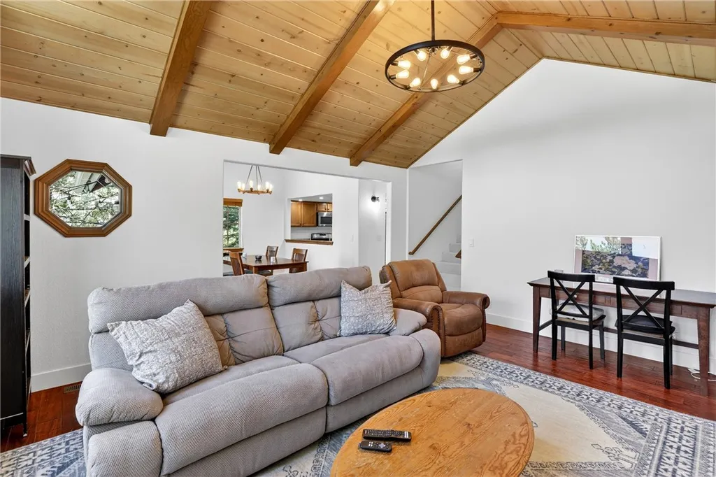 Additional image 7 of 172 N Fairway Dr, Lake Arrowhead, CA 92352