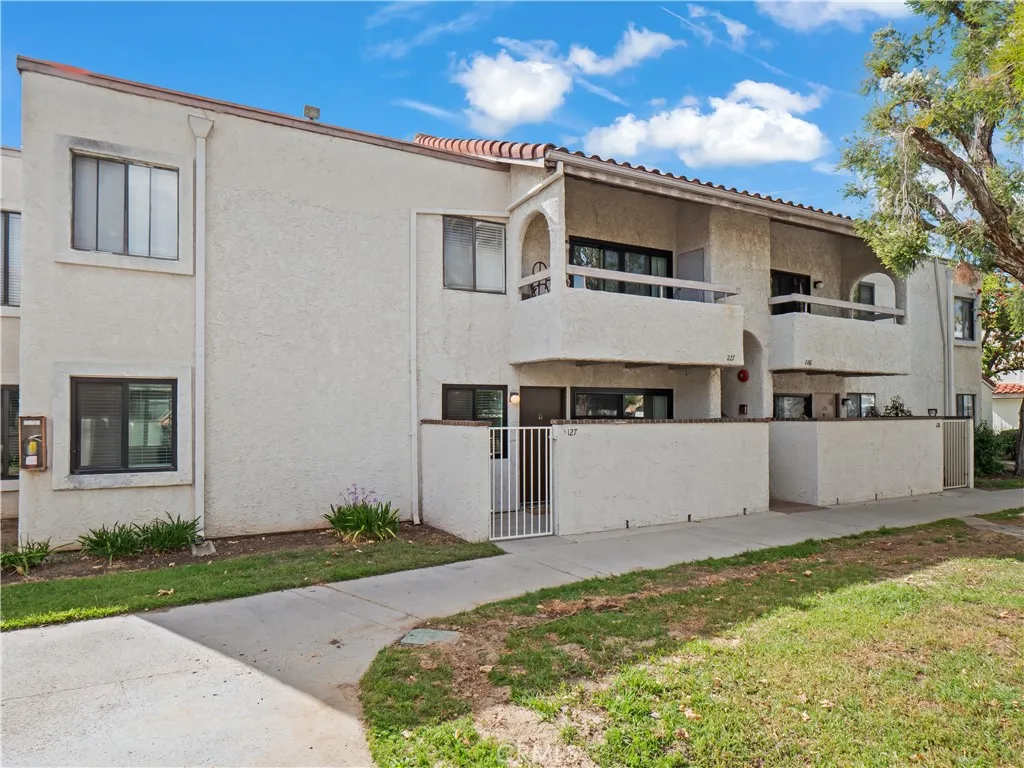 Additional image 22 of 25011 Peachland Avenue Unit 127, Newhall, CA 91321