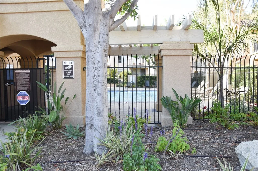 8215 E White Oak Ridge Rdg Unit 76, Orange, CA 92869