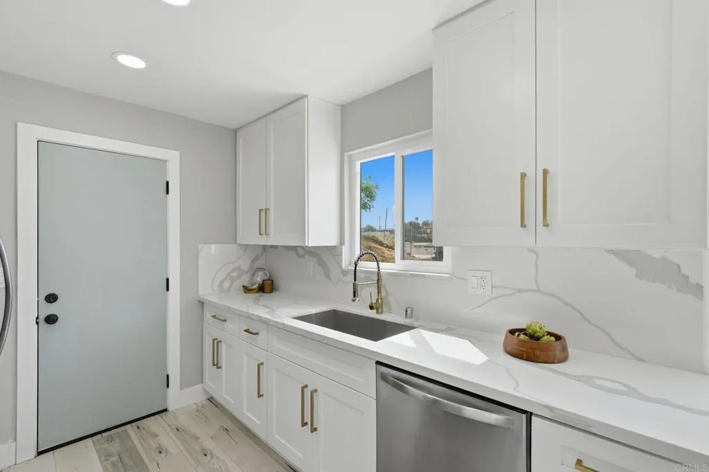 Additional image 51 of 24 E Palomar Street, Chula Vista, CA 91911