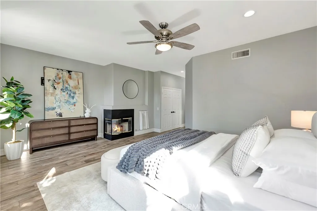Additional image 88 of 620 22nd Street, Huntington Beach, CA 92648