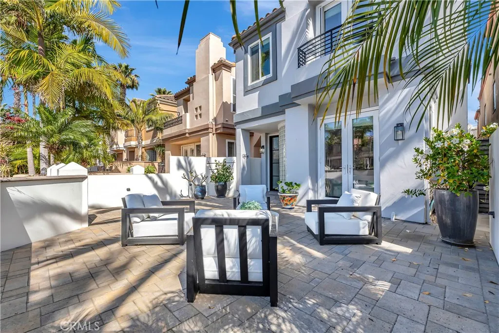 Additional image 4 of 620 22nd Street, Huntington Beach, CA 92648