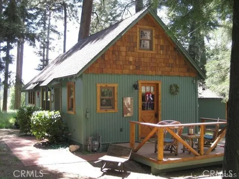 27877 Holly Lane, Lake Arrowhead, CA 92352 - MLS#: EV23229321