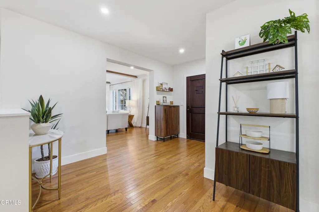 Additional image 7 of 380 S Parkwood Avenue, Pasadena, CA 91107