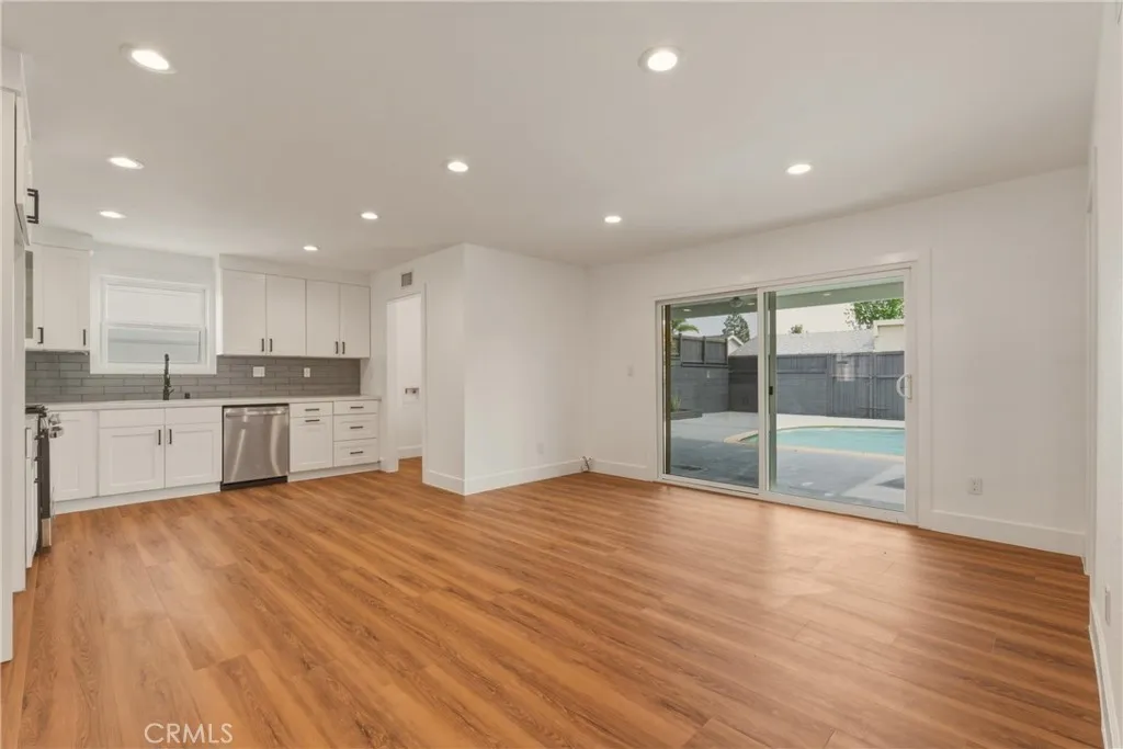 Additional image 19 of 8800 Comanche Ave, Winnetka, CA 91306