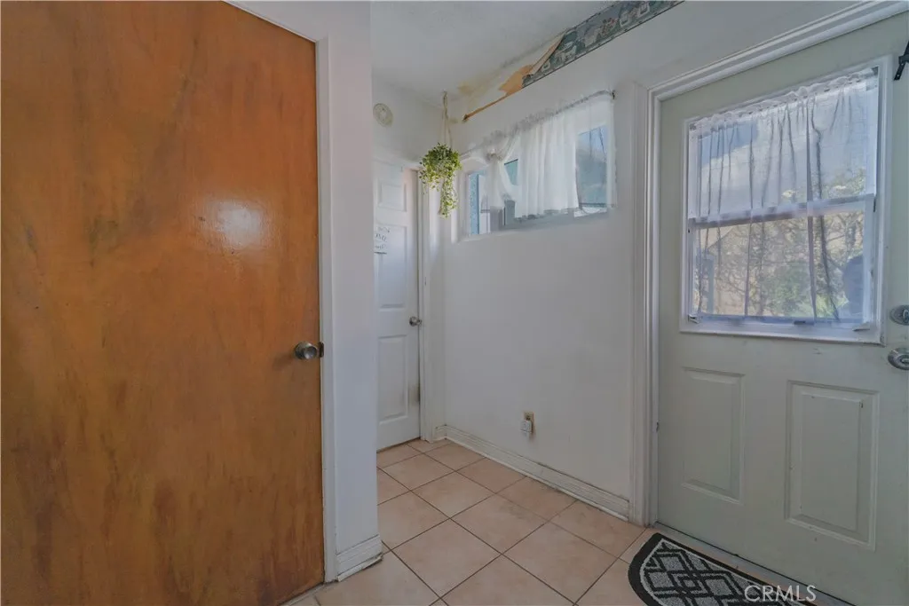 Additional image 19 of 6039 Bartmus Street, Commerce, CA 90040