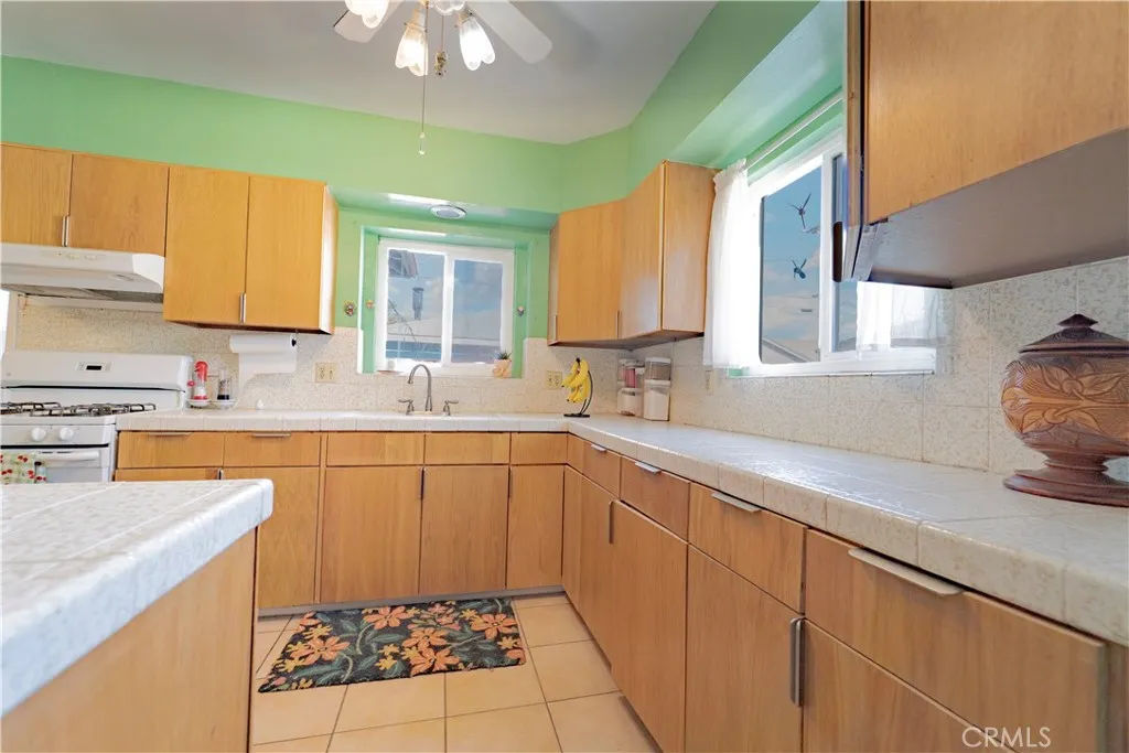 Additional image 37 of 6039 Bartmus Street, Commerce, CA 90040