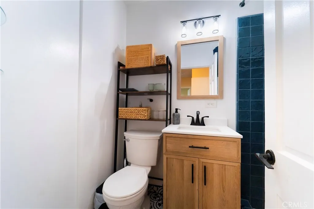 Additional image 40 of 6039 Bartmus Street, Commerce, CA 90040