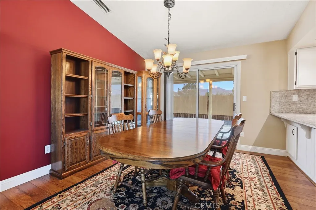 Additional image 11 of 13475 Apple Blossom Ln, Apple Valley, CA 92308