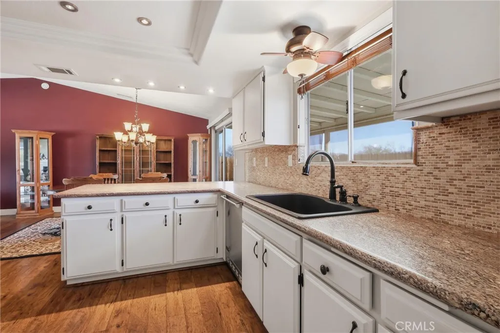 Additional image 41 of 13475 Apple Blossom Ln, Apple Valley, CA 92308