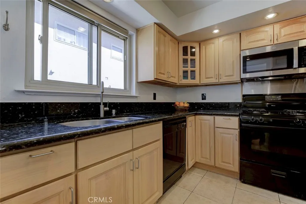 Additional image 63 of 10155 De Soto Ave Unit 116, Chatsworth, CA 91311