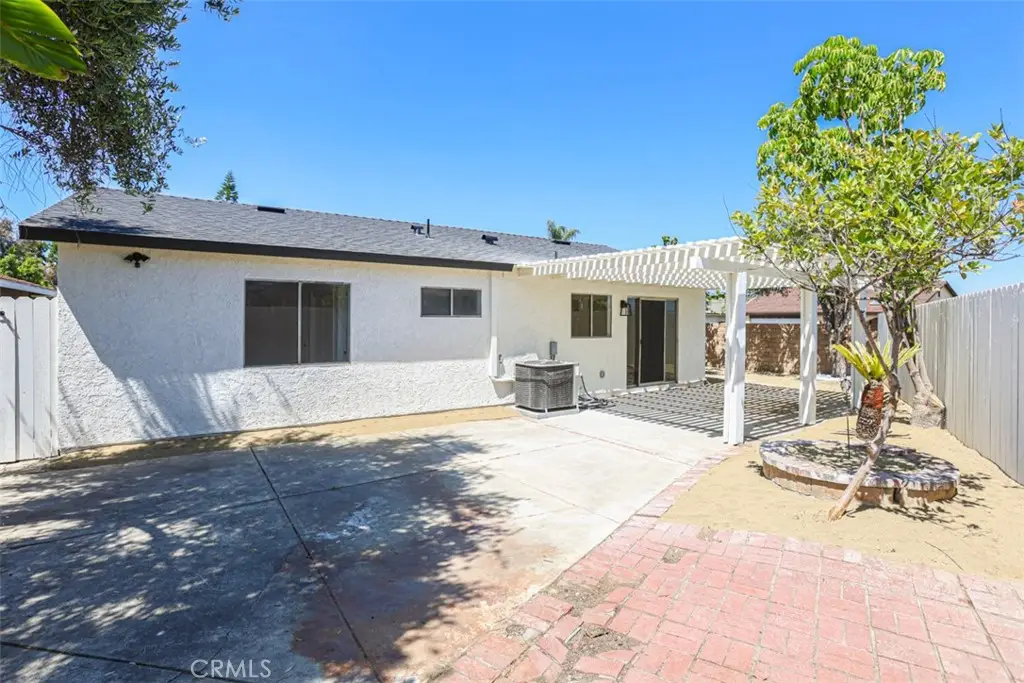 Additional image 69 of 2452 E Brenda St, West Covina, CA 91792