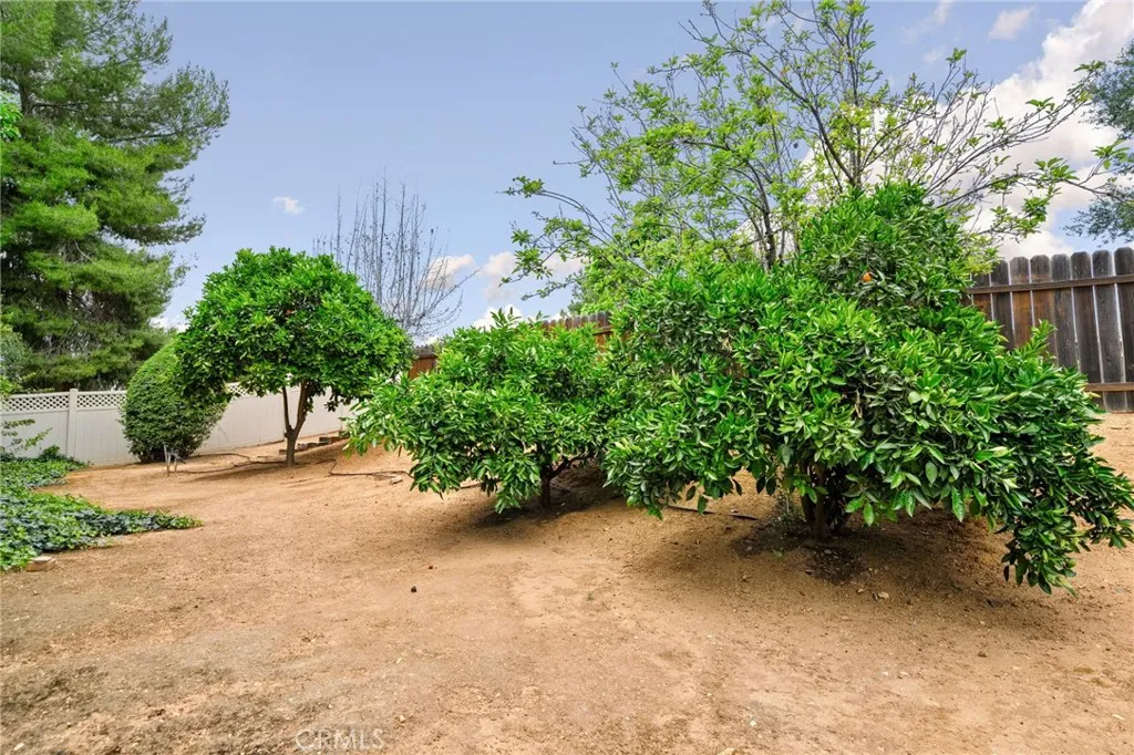 Additional image 100 of 12861 Club Dr, Redlands, CA 92373