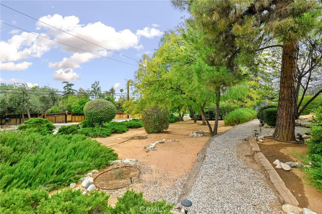 Additional image 9 of 12861 Club Dr, Redlands, CA 92373