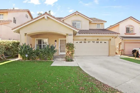 1207 Barton Peak Dr, Chula Vista, CA MLS: PTP2407324