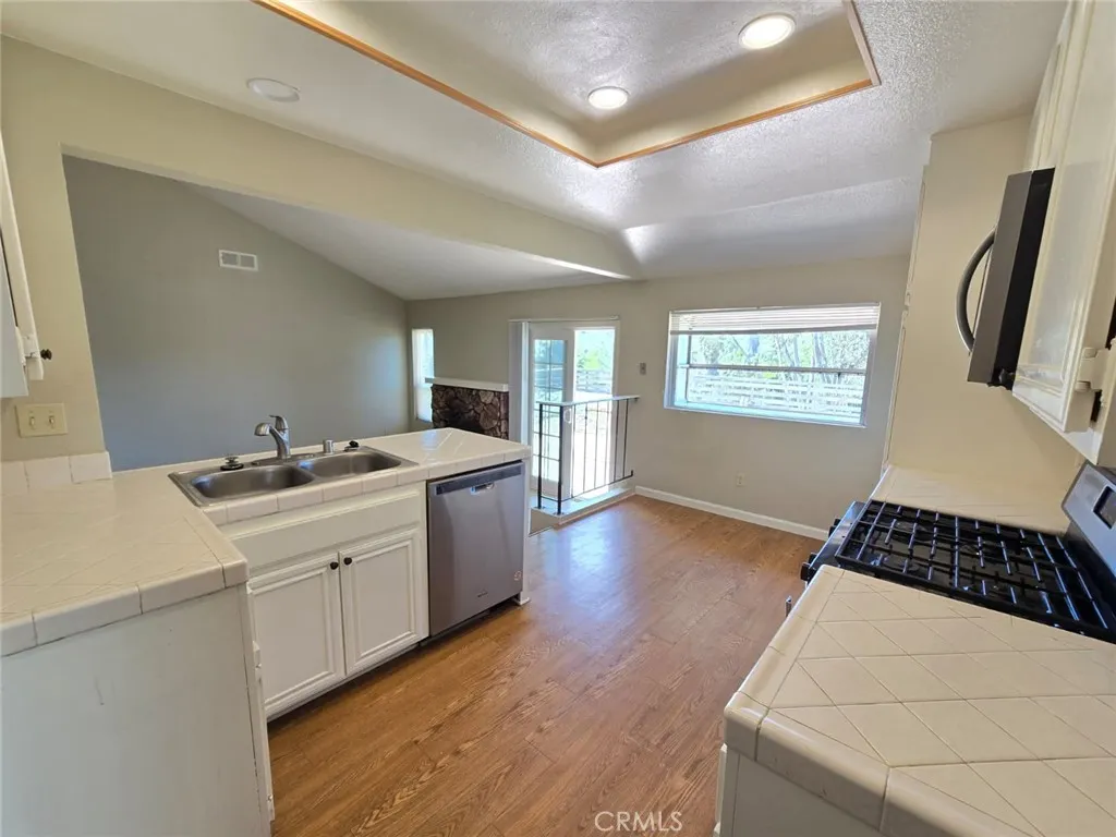 Additional image 5 of 10504 Strathmore Drive, Santee, CA 92071