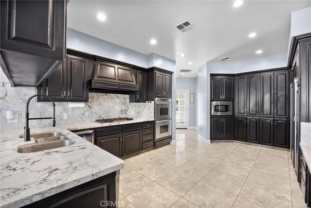 Additional image 83 of 311 Saba Way, Bakersfield, CA 93314