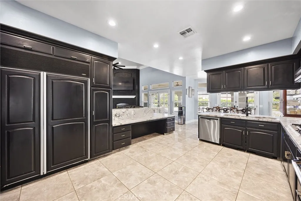 Additional image 85 of 311 Saba Way, Bakersfield, CA 93314