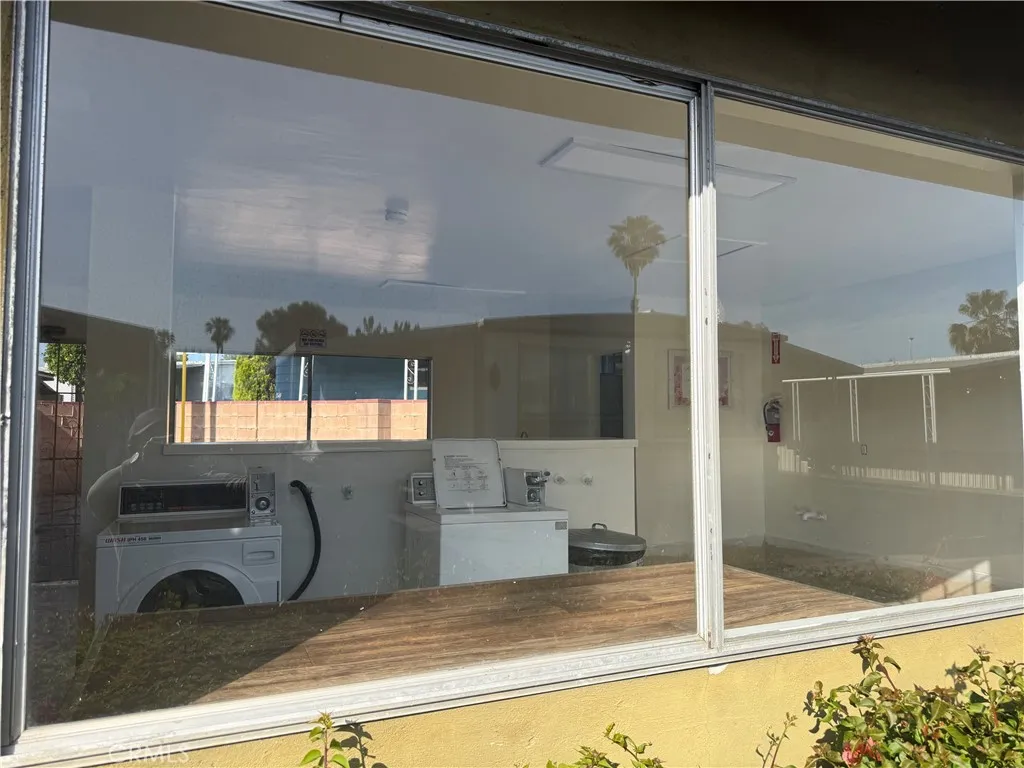 8801 Eton Avenue Unit 35, Canoga Park, CA 91304