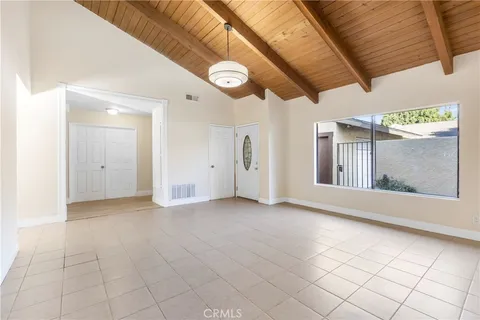 2602 N Tustin Avenue Unit D, Santa Ana, CA MLS: IG25004595