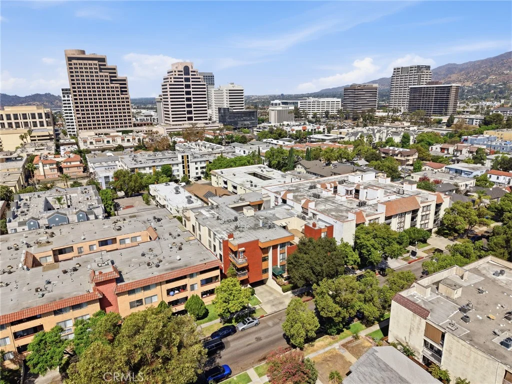 511 N Jackson St Unit 101, Glendale, CA 91206