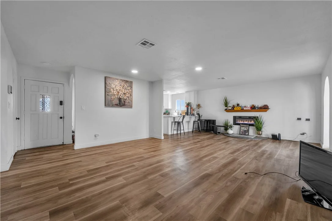 Additional image 32 of 7648 Jimson Avenue, California City, CA 93505