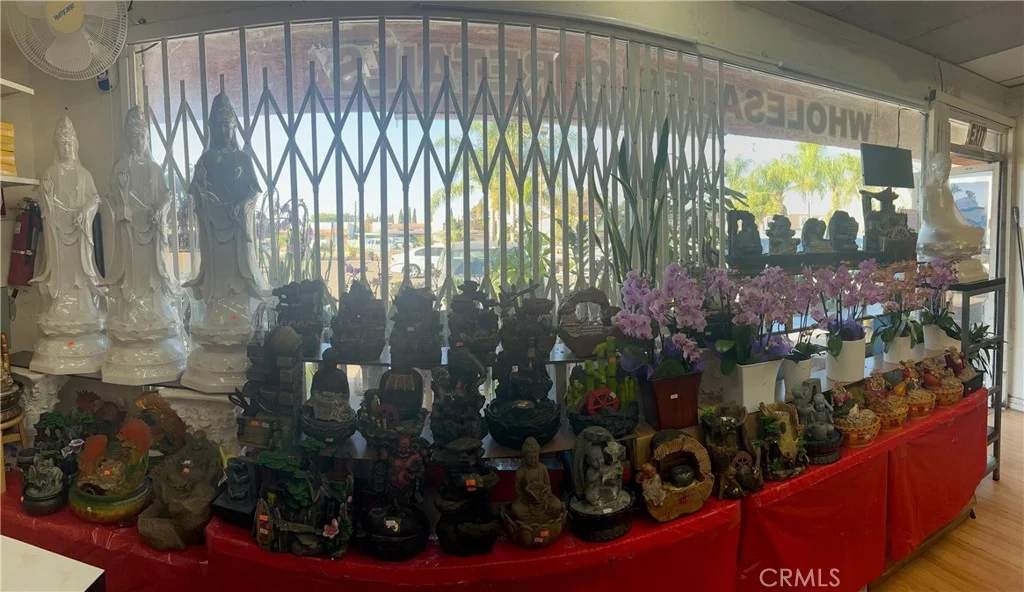 Westminster, Santa Ana, CA 92703