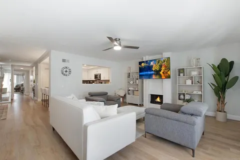 5 Montego Ct, Coronado, CA MLS: PTP2406928