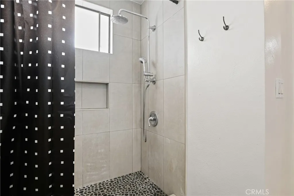 Additional image 8 of 5000 S Centinela Ave Unit 101, Los Angeles, CA 90066