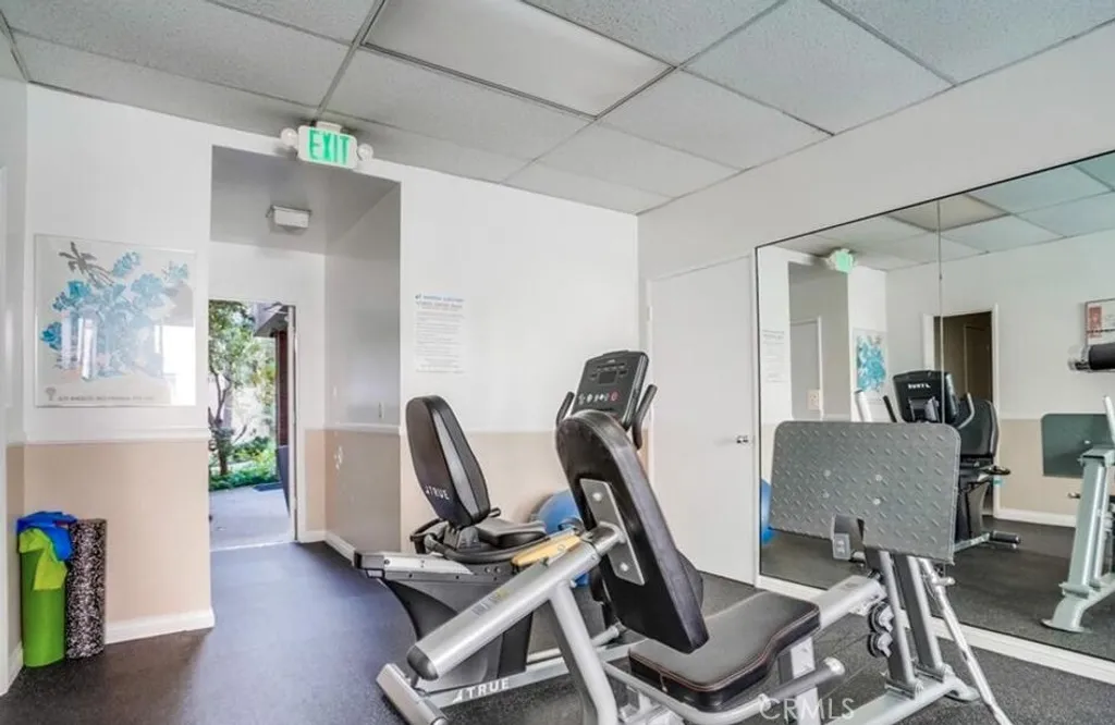 Additional image 14 of 5000 S Centinela Ave Unit 101, Los Angeles, CA 90066