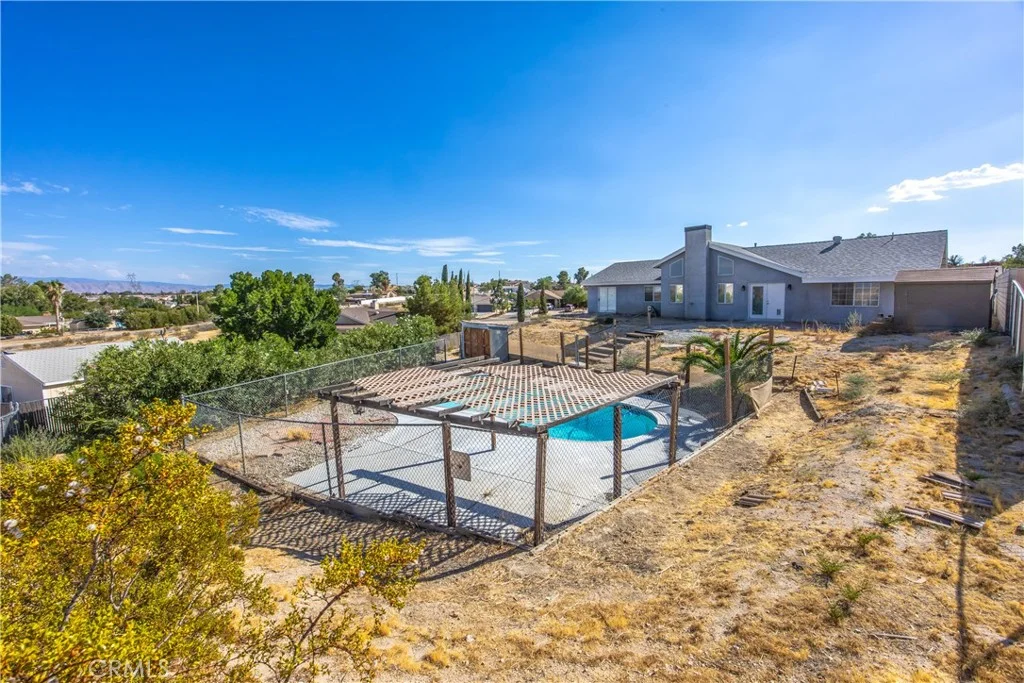 16671 Hagador Avenue, Victorville, CA 92394