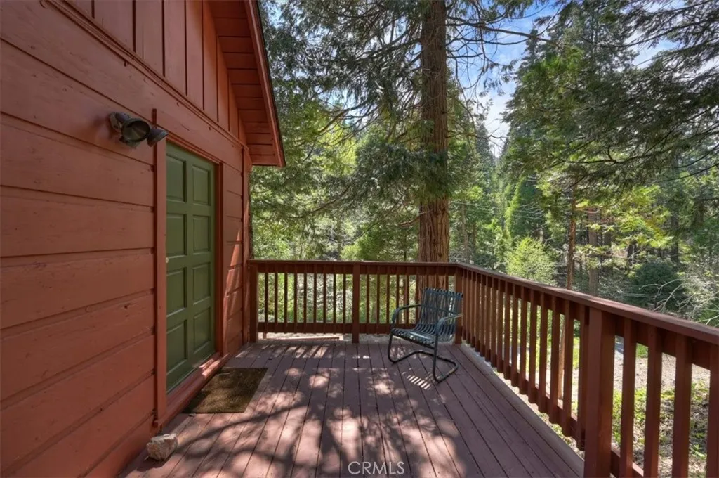 Additional image 11 of 425 Blue Jay Canyon Rd, Lake Arrowhead, CA 92317