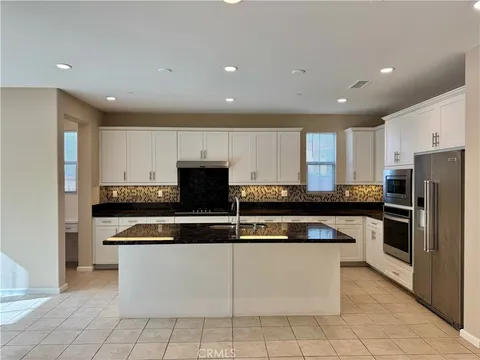 289 N Callum Drive, Anaheim, CA MLS: OC25045448