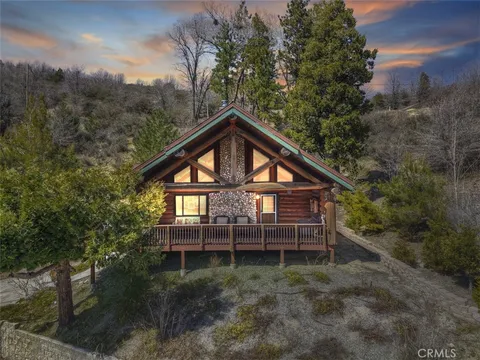 29632 Hook Creek Road, Cedar Glen, CA MLS: IG25062583