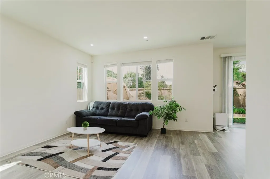 Additional image 4 of 1433 Madrid Drive, Pomona, CA 91766