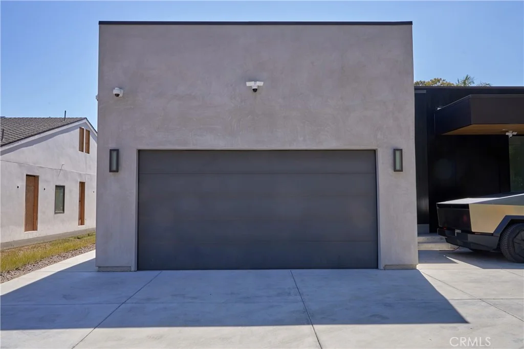 1119 Crestview Drive Unit B, Fullerton, CA 92833 photo 2