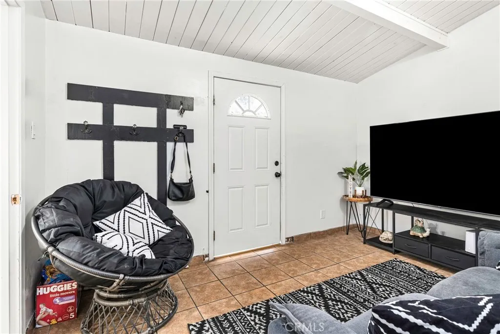 Additional image 9 of 3305 Dwight Street, Bakersfield, CA 93306