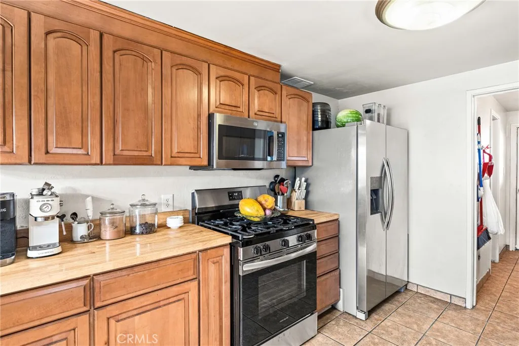 Additional image 31 of 3305 Dwight Street, Bakersfield, CA 93306