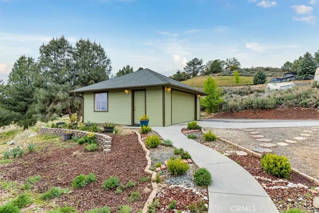 Additional image 136 of 24921 Sunset Way, Tehachapi, CA 93561