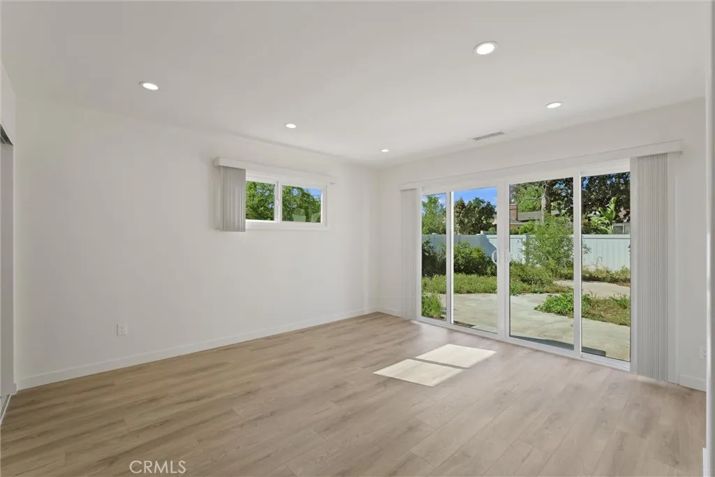 Additional image 56 of 13739 Wyandotte St, Van Nuys, CA 91405