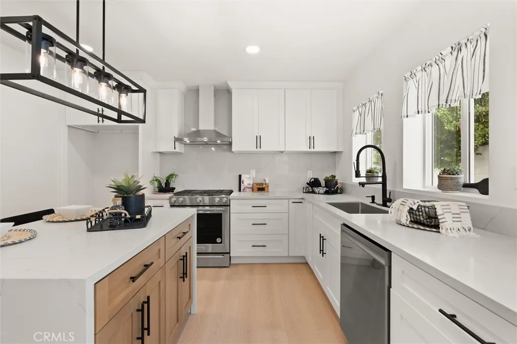 Additional image 51 of 5981 Pickford Street, Los Angeles, CA 90035