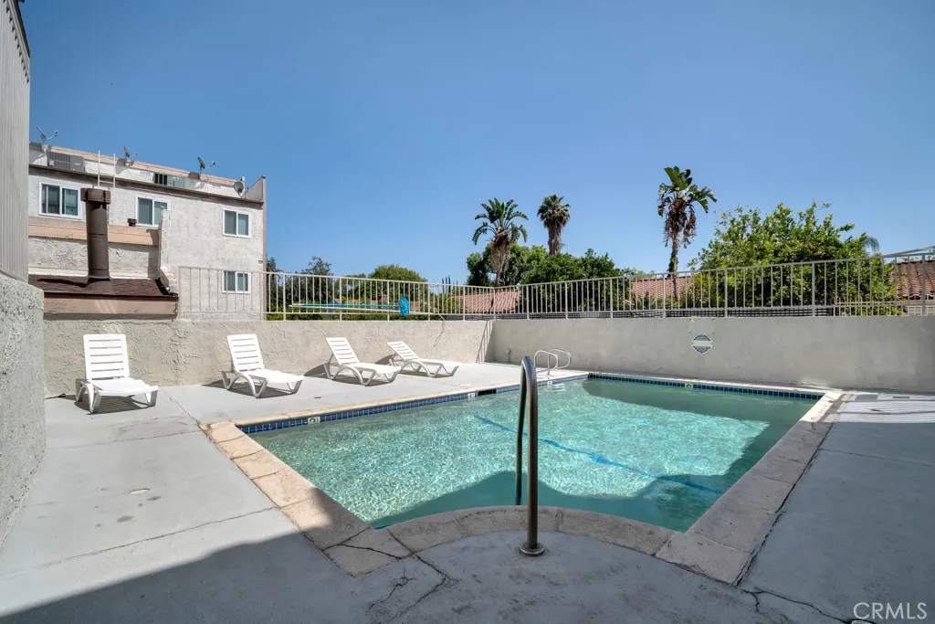 Additional image 19 of 19540 Sherman Way Unit 604, Reseda, CA 91335