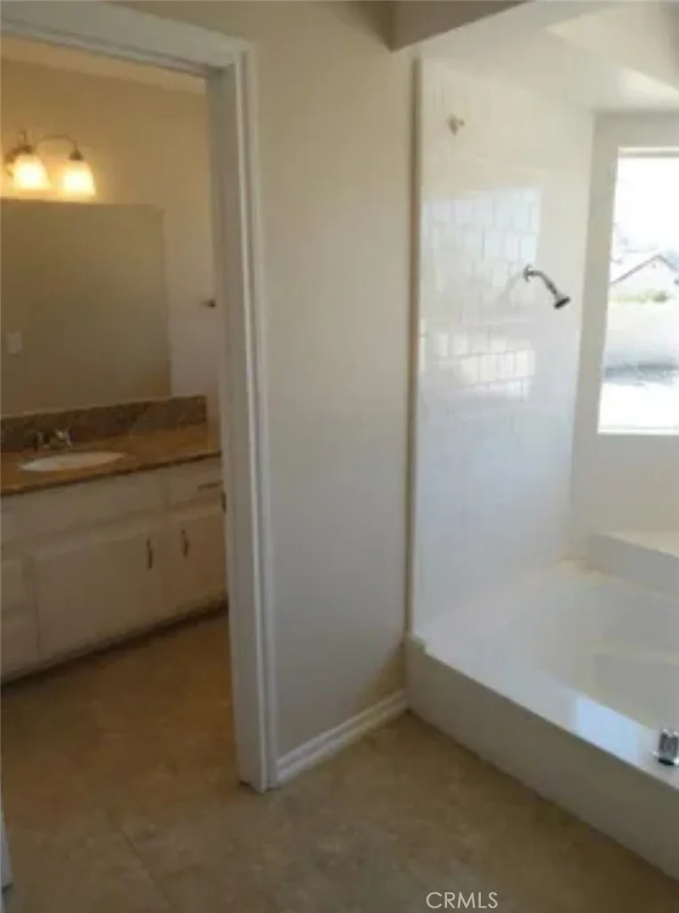 14800 Pamlico Rd, Apple Valley, CA 92307