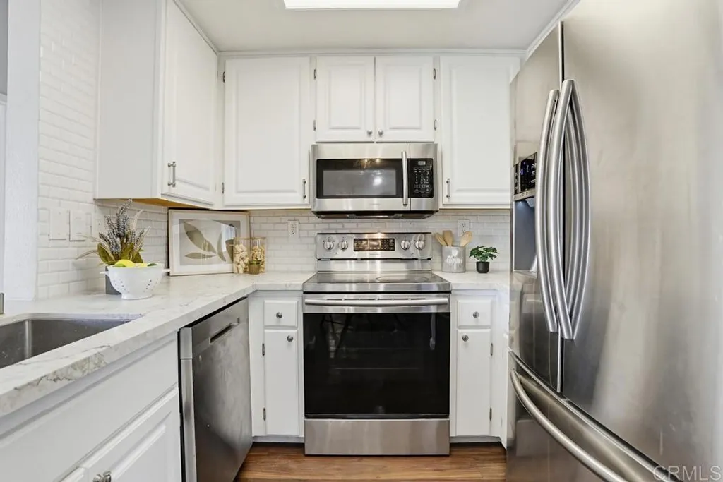 Additional image 9 of 2050 Camino De La Reina Unit 316, San Diego, CA 92108