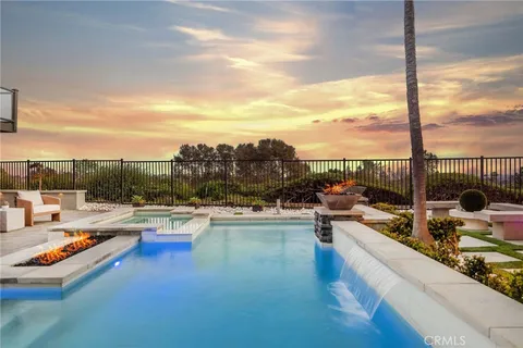 2 Hyannis, Laguna Niguel, CA 92677 - MLS#: OC25103498
