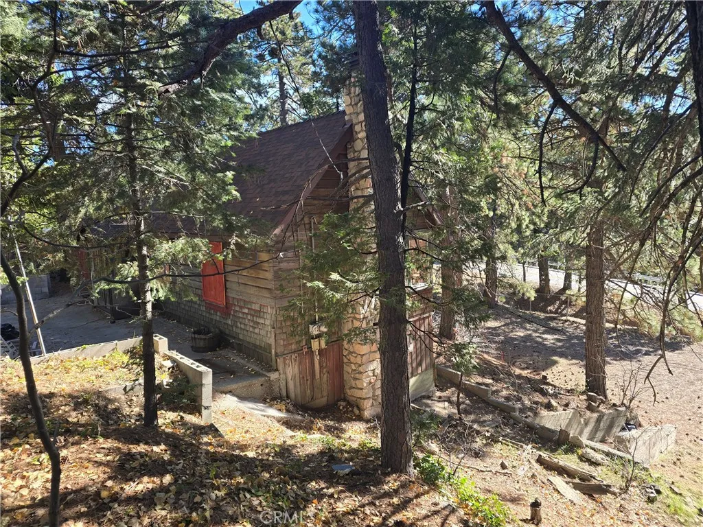 Additional image 7 of 31845 Hilltop Dr, Running Springs, CA 92382