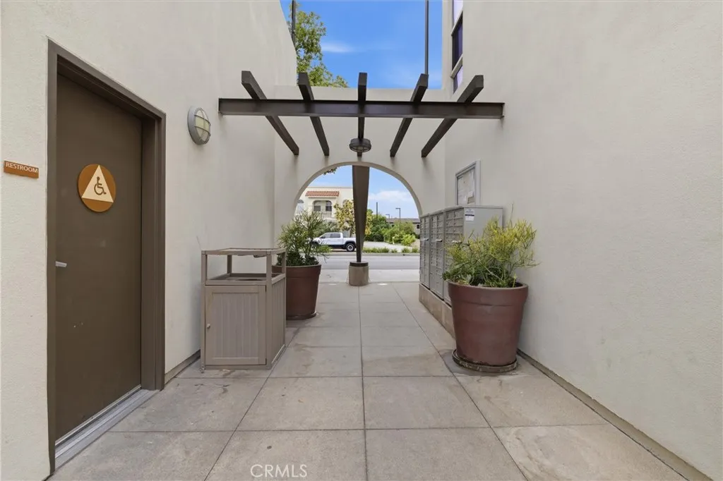 Additional image 46 of 574 S Brea Blvd, Brea, CA 92821